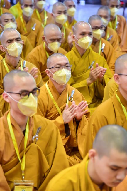 Quý Thầy Hoằng Pháp thọ giới tại giới đàn Thiện Hoa