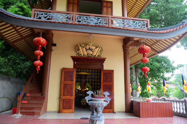 Cúng dường Tam bảo chùa Cổ Am, Nghệ An