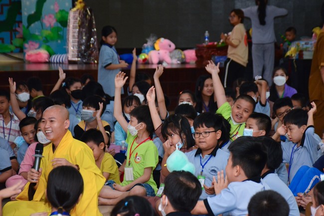 Khóa tu thiếu nhi “Em Về Bên Phật”