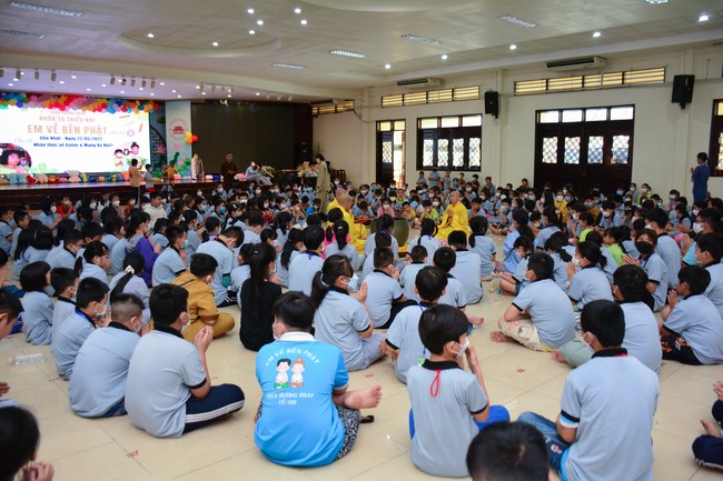 Khóa tu thiếu nhi “Em Về Bên Phật”