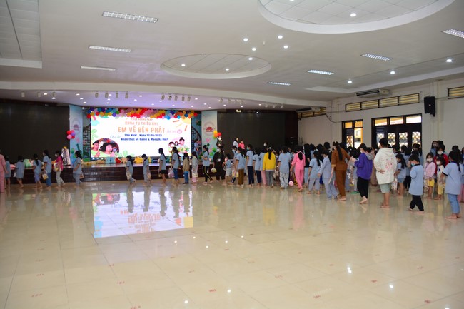 Khóa tu thiếu nhi “Em Về Bên Phật”