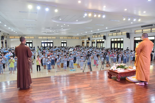 Khóa tu thiếu nhi “Em Về Bên Phật”