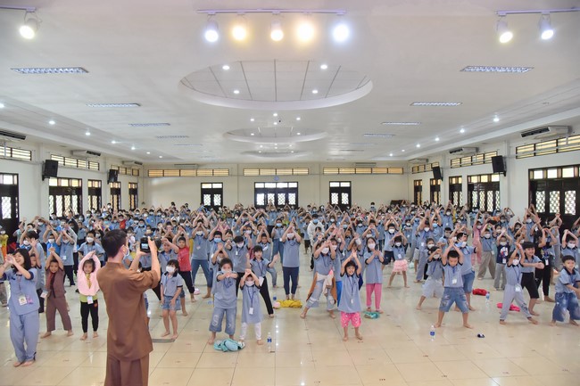 Khóa tu thiếu nhi “Em Về Bên Phật”