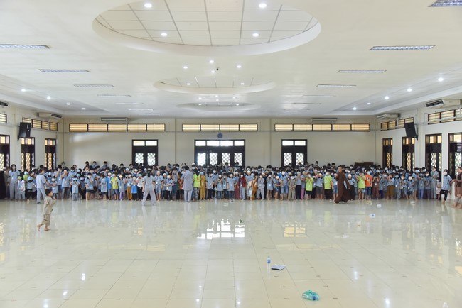 Khóa tu thiếu nhi “Em Về Bên Phật”