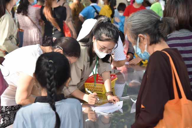 Khóa tu thiếu nhi “Em Về Bên Phật”