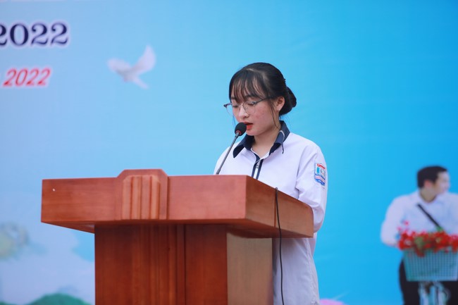 Chùa Cổ Am: Trao Học Bổng Nâng Bước Nhân Tài - Trường THPT Nguyễn Xuân Ôn