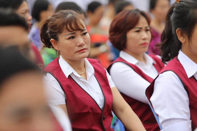 Chùa Cổ Am: Trao Học Bổng Nâng Bước Nhân Tài - Trường THPT Nguyễn Xuân Ôn