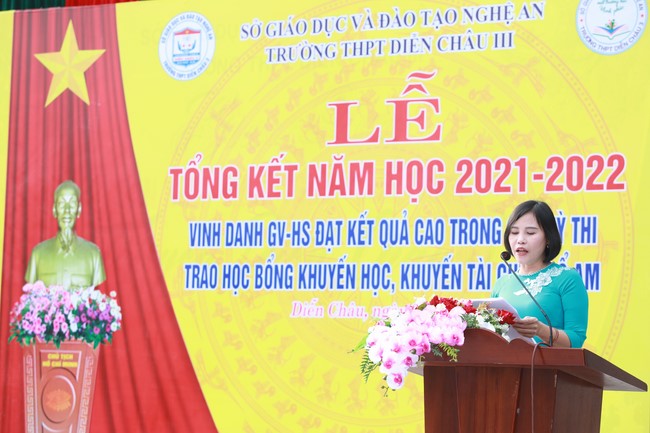 Chùa Cổ Am: Trao Học Bổng Nâng Bước Nhân Tài - Trường THPT Diễn Châu 3