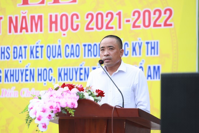 Chùa Cổ Am: Trao Học Bổng Nâng Bước Nhân Tài - Trường THPT Diễn Châu 3