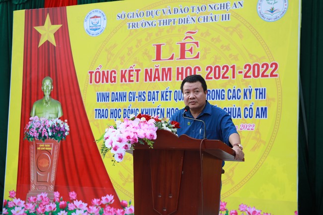 Chùa Cổ Am: Trao Học Bổng Nâng Bước Nhân Tài - Trường THPT Diễn Châu 3